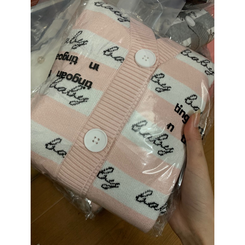 ÁO KHOÁC CARDIGAN BABY TÍ NGOAN (NEWTAG) | BigBuy360 - bigbuy360.vn