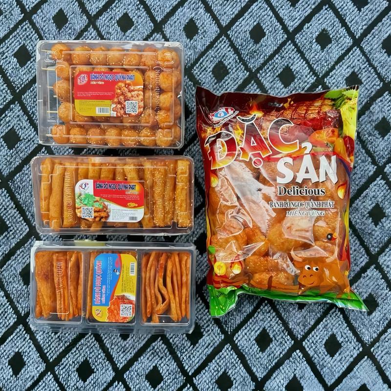 COMBO Đồ Ăn Vặt 4 Món: 4 Bánh Pò Siêu Ngon, 5 Gói Tăm Cay Đen, 5 Gói Nem Nướng Phên, 5 Gói Hổ KaKa Ăn Vặt Thích Mê