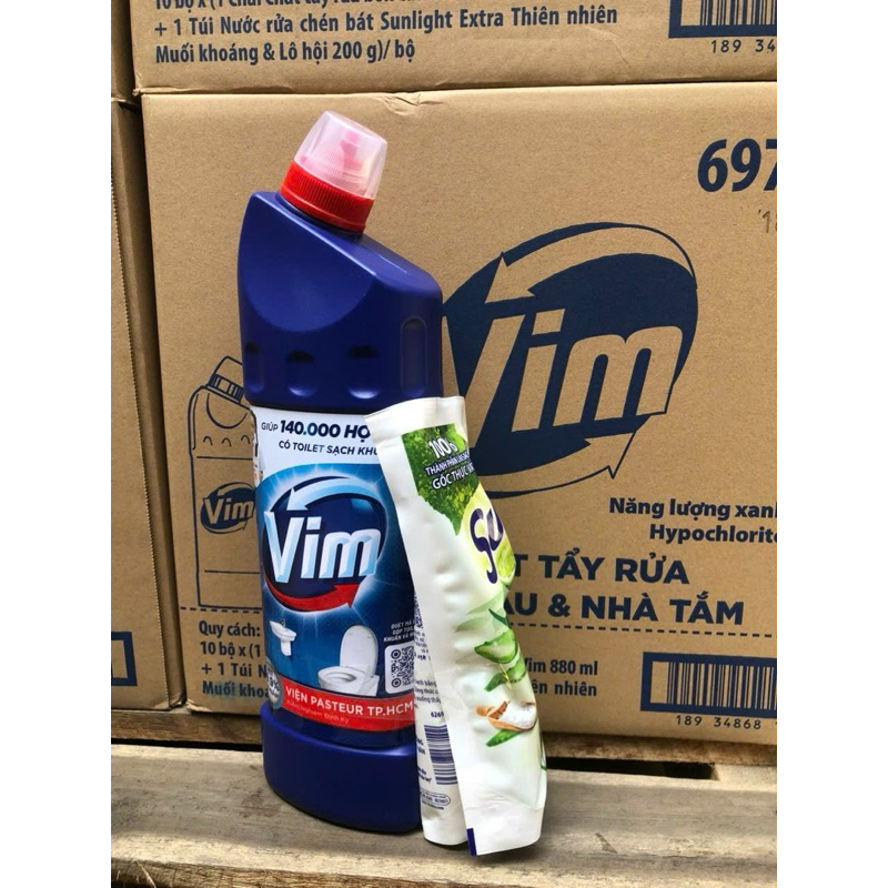 Vim tẩy bồn cầu nhà tắm chai 880ml