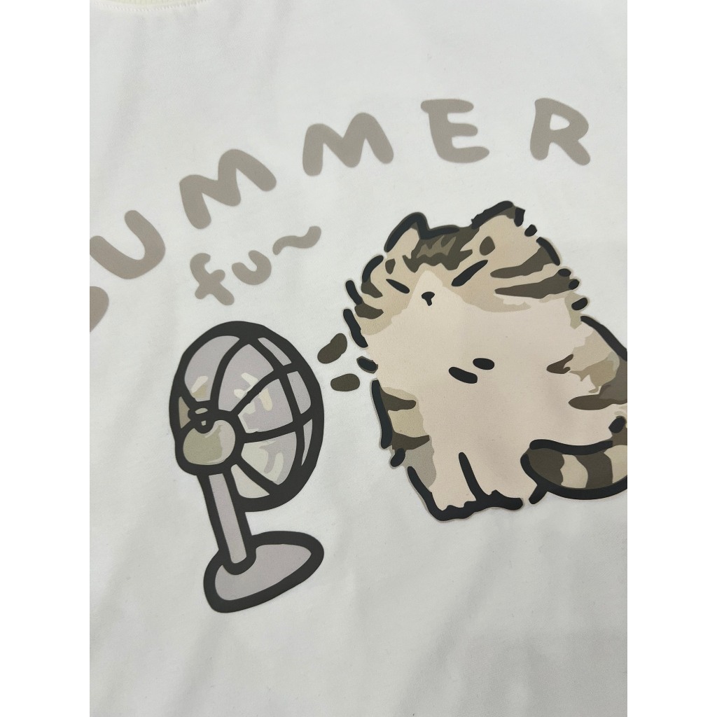 Áo Thun HappyTee - Áo Form Rộng Summer Fan chú Mèo Dễ thương Chất vải cotton 100 cao cấp - Màu Kem Đen