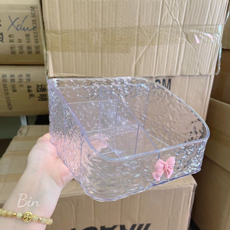 kệ để mỹ phẩm để bàn kèm nơ
