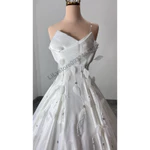 Váy cưới đi bàn cô dâu lilystore cúp búp sen đính lông vũ kết hạt bắt sáng lấp lánh ( hàng có sẵn ) full size s/m/l/xl  — ảnh 7