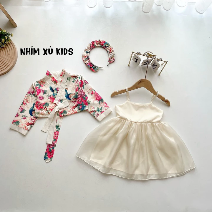Công chúa nhỏ · Tối giản