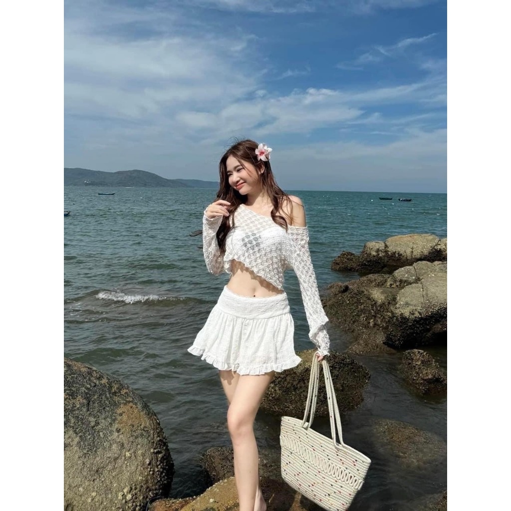 Bikini,Đồ bơi đi biển set 4 món áo bra đính HOA TRÀ có mút,quần rời kèm khoác,chân váy  lưng thun Bikini HAN.T [HT 002]