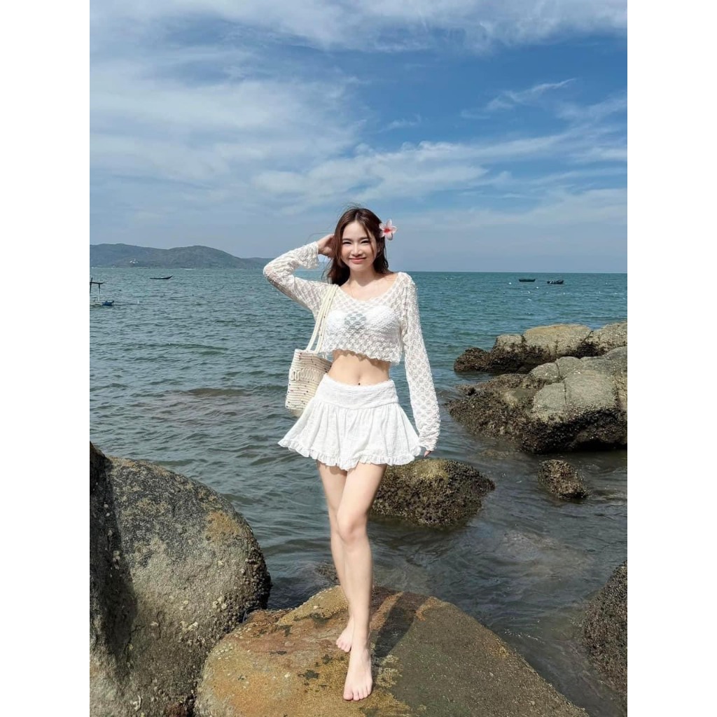 Bikini,Đồ bơi đi biển set 4 món áo bra đính HOA TRÀ có mút,quần rời kèm khoác,chân váy  lưng thun Bikini HAN.T [HT 002]