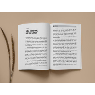 Sách Mẹ Và Con Gái - Chữa Lành Tổn Thương Giữa Các Thế Hệ - Bizbooks