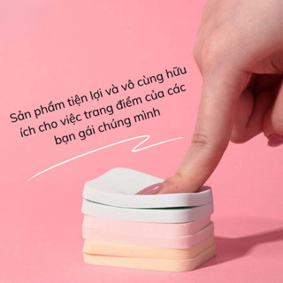 Bông mút trang điểm LMLTOP có độ đàn hồi cực cao, cảm giác cực êm, mềm khi chạm vào da