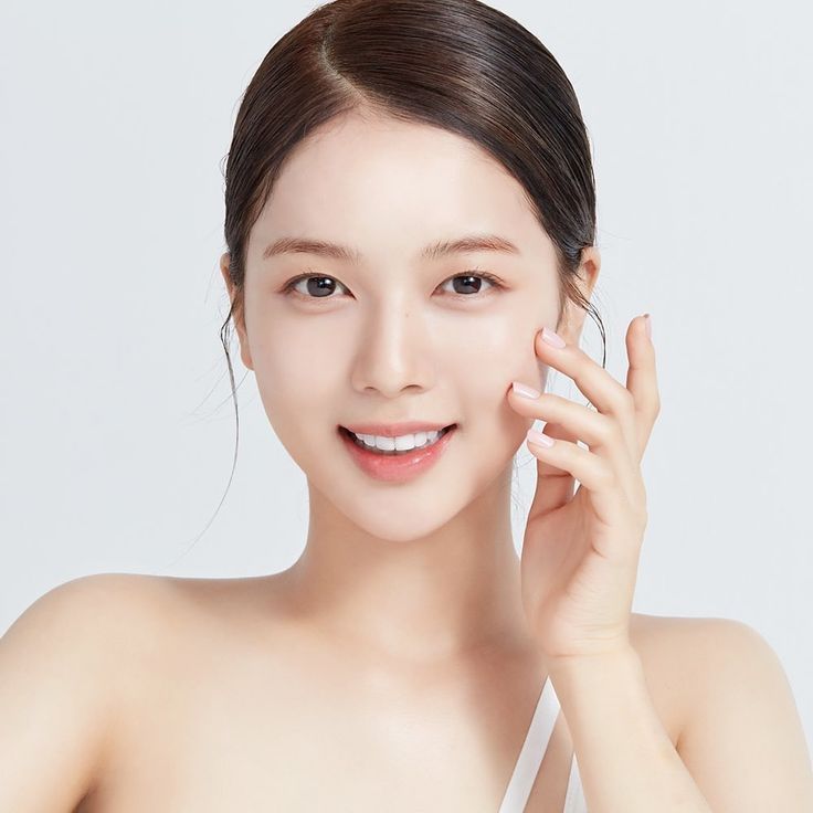 Kem Dưỡng Trắng Da Chiết Xuất Hạt Ý Dĩ Hatomugi Milky Cream (300g)