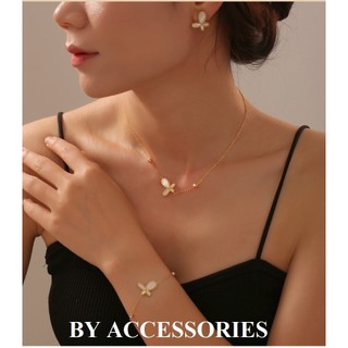 Bộ trang sức dây chuyền titan mặt hình bướm khảm xà cừ đính đá xinh xắn mạ vàng 18K không gỉ WN2478