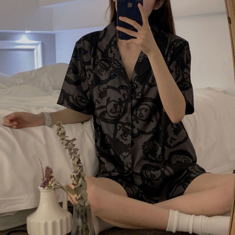 Xoắn Đen đùi