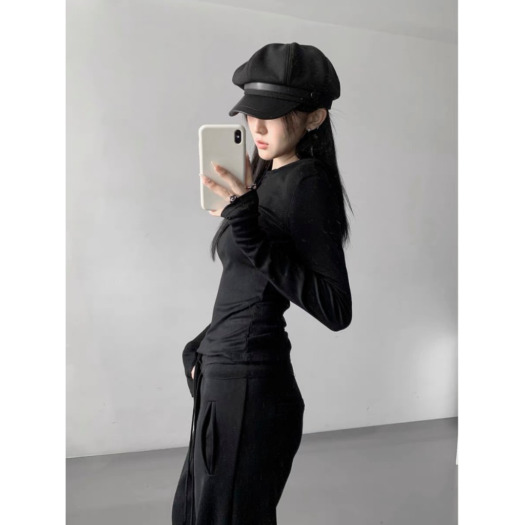 ÁO THUN TAY DÀI NỮ TRƠN CÓ NÓN ÔM  PHONG CÁCH TÔN DÁNG TD25