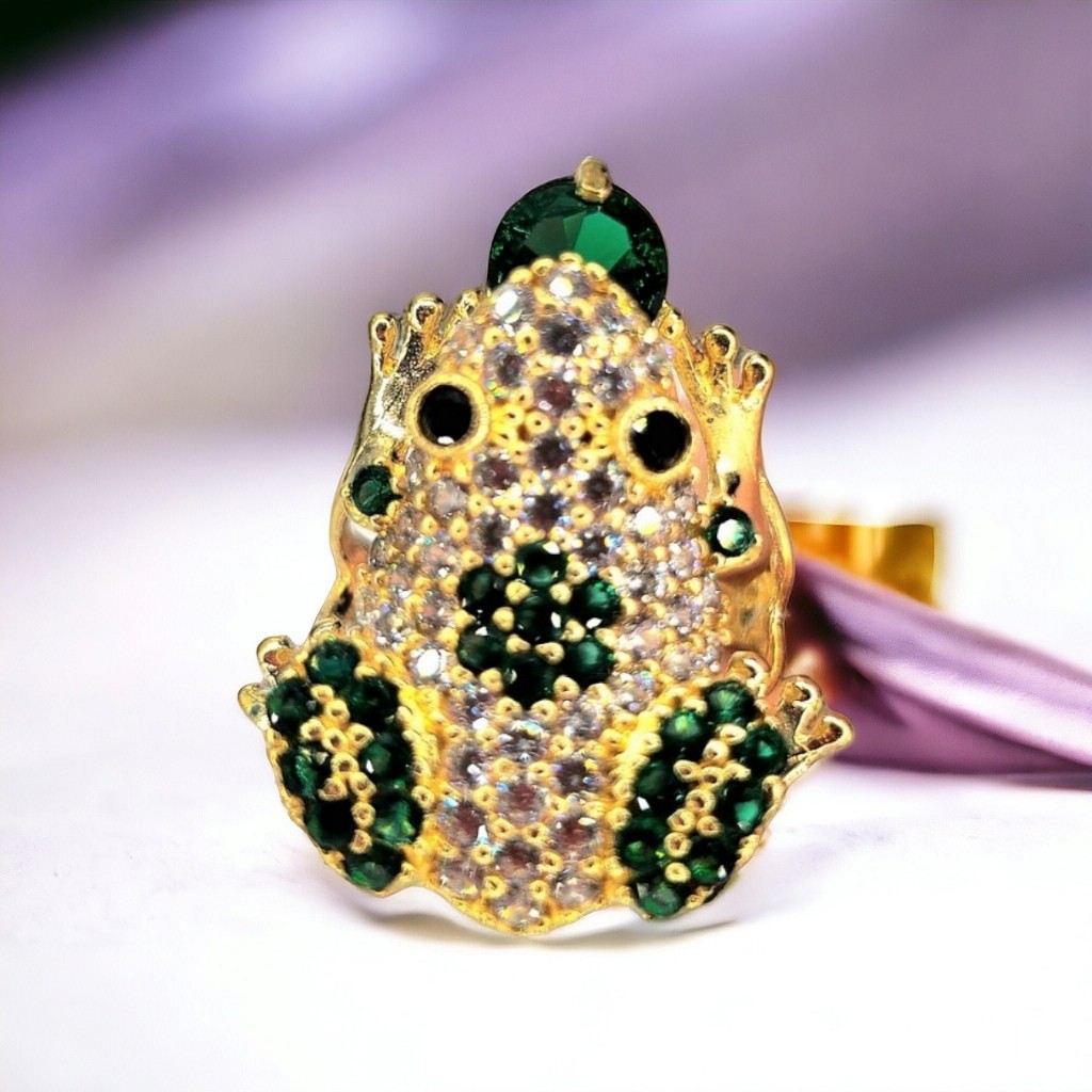 Women's Gold-Plated Feng Shui Ring by Nguyễn Ngọc Jewelry