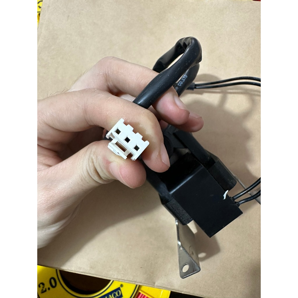 Bơm thoát nước máy lạnh âm trần 220V