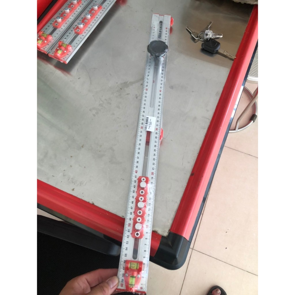 Thước Chữ T Đa Năng Có Định Vị Lỗ Khoan
