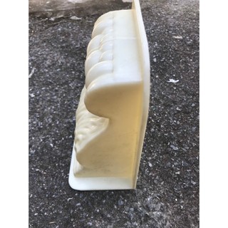 Khuôn đúc con bọ bê tông, kích thước thành phẩm 22x14cm.