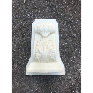 Khuôn đúc con bọ bê tông, kích thước thành phẩm 23x13cm.