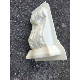 Khuôn đúc con bọ bê tông, kích thước thành phẩm 23x13cm.