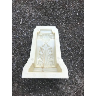Khuôn đúc con bọ bê tông, kích thước thành phẩm 23x13cm.