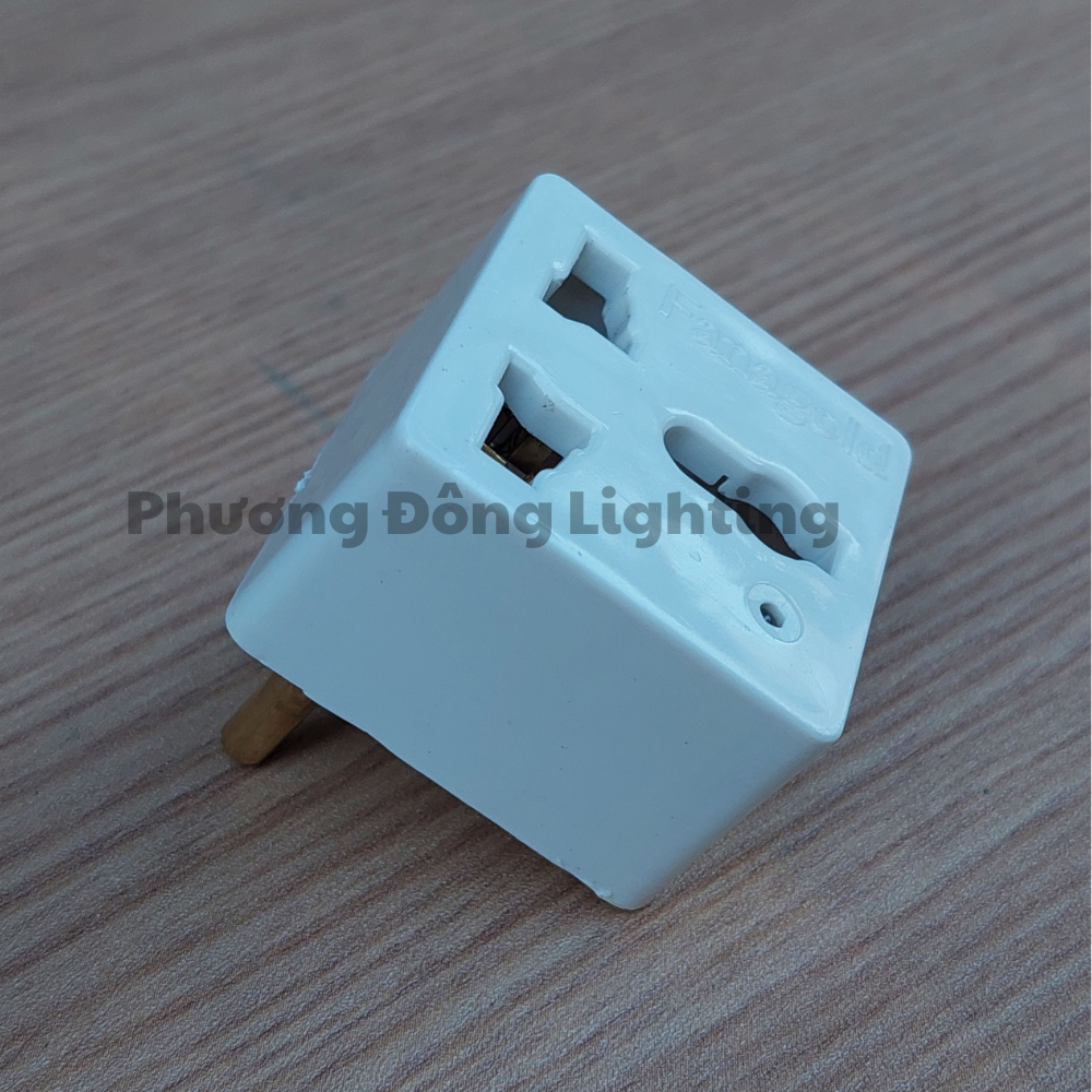 Phích cắm đổi điện 3 chấu sang 2 chấu - 3000W - Fanagold