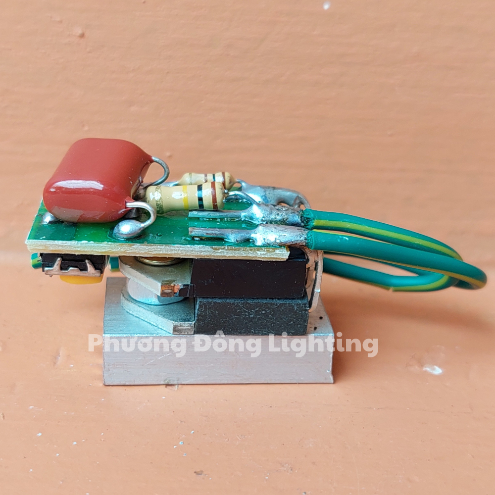 Mạch cản 2IC và 3IC - BTA 41-700B Cản điện 220V ra 110V - 3000W Loại Tốt