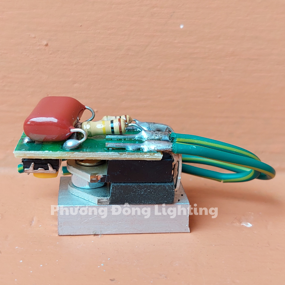 Mạch cản 2IC và 3IC - BTA 41-700B Cản điện 220V ra 110V - 3000W Loại Tốt