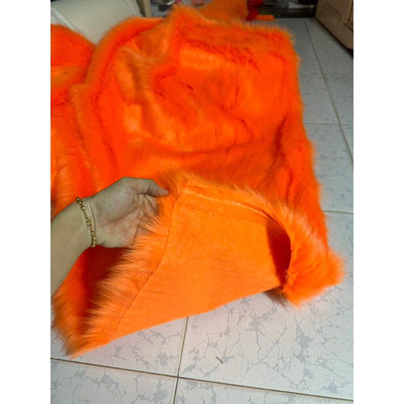 Thảm Lông Dài Màu Cam - Trải Bàn Bệt - Chụp Hình