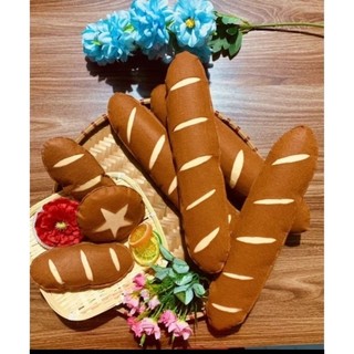 Bành mỳ mô hình, bánh mỳ làm bằng vải nỉ nhồi bông để trang trí mầm non