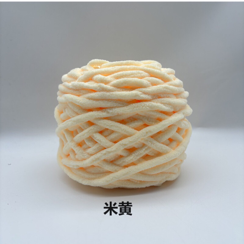 65 màu da vàng