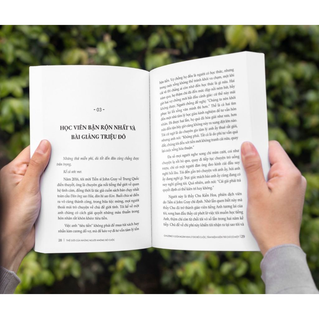 Sách Thế Giới Của Những Người Không Bỏ Cuộc - Xua Tan Những Cảm Xúc Tiêu Cục - Bizbooks