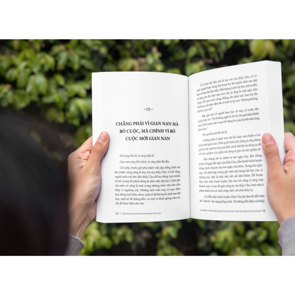 Sách Thế Giới Của Những Người Không Bỏ Cuộc - Xua Tan Những Cảm Xúc Tiêu Cục - Bizbooks
