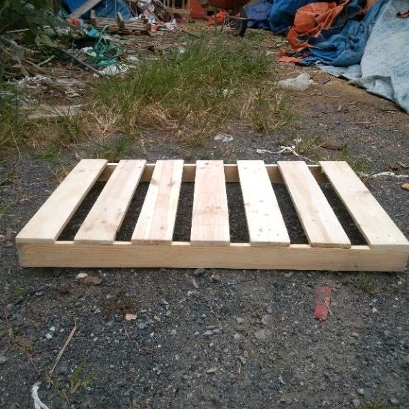 Kệ Pallet Gỗ Thông kích thướt nhỏ cao 8cm