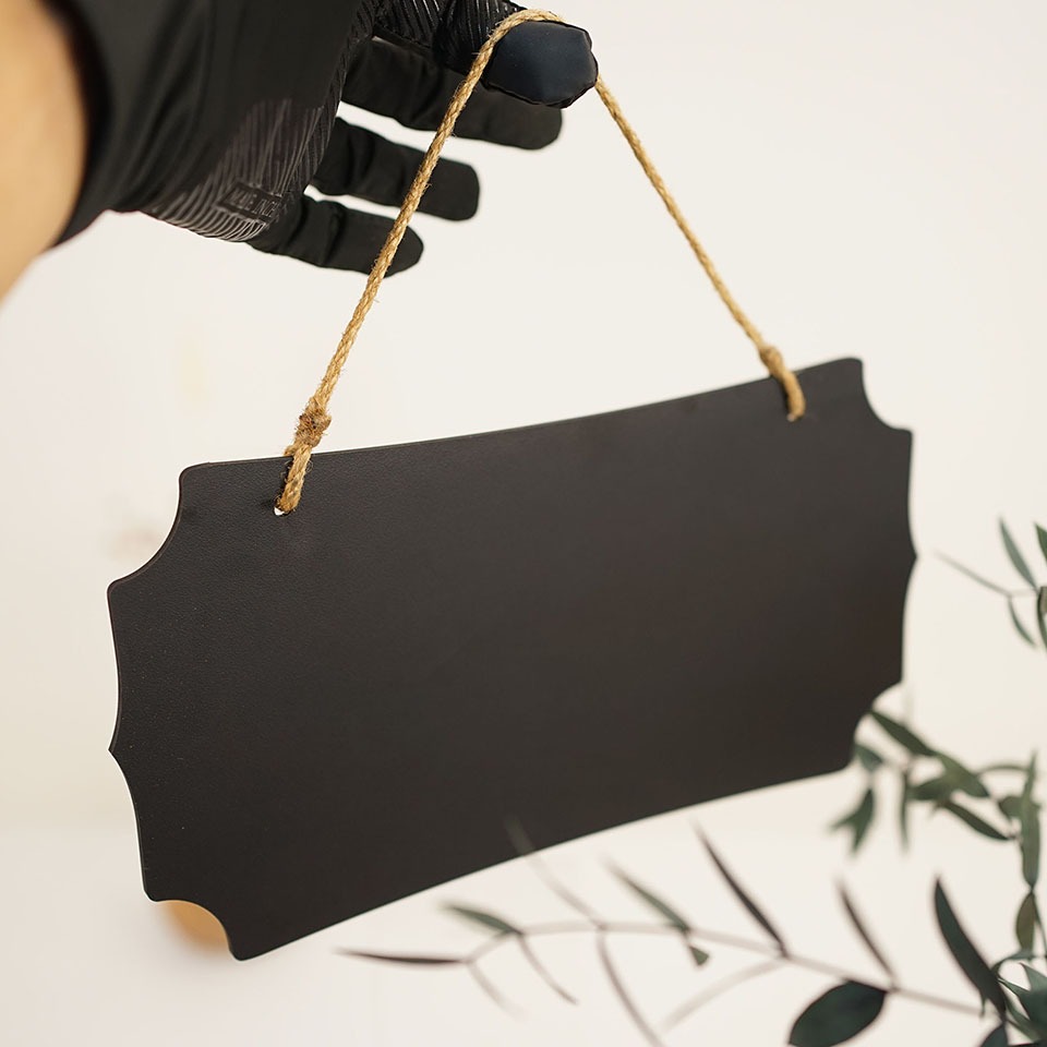 Bảng hiệu decor đen treo tường bằng gỗ 2 mặt trang trí shop LEVU-BG37