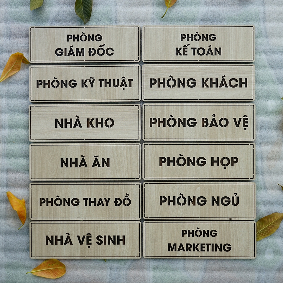 12 Mẫu bảng gỗ tên phòng dán cửa giá rẻ có sẵn keo dán tường
