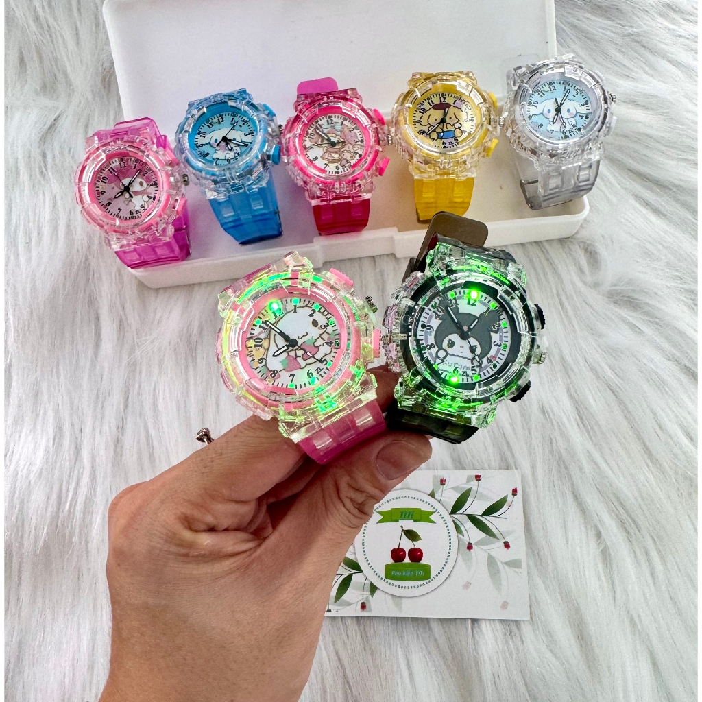 Hoạt Hình Đồng Hồ Đeo Tay Có Đèn led Hình Sanrio Kurome/ Siêu Nhân Nhiều Màu Sắc Cho Bé