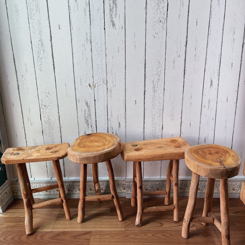 Ghế Đẩu Gỗ Mặt Tròn Đấu Chữ T, Chân Tự Nhiên Phong Cách Vintage