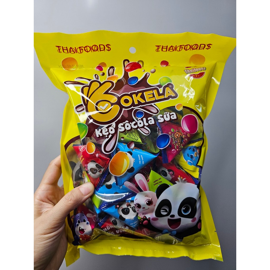 Kẹo Socola Sữa tam giác Okela túi 40 chiếc Thái Foods