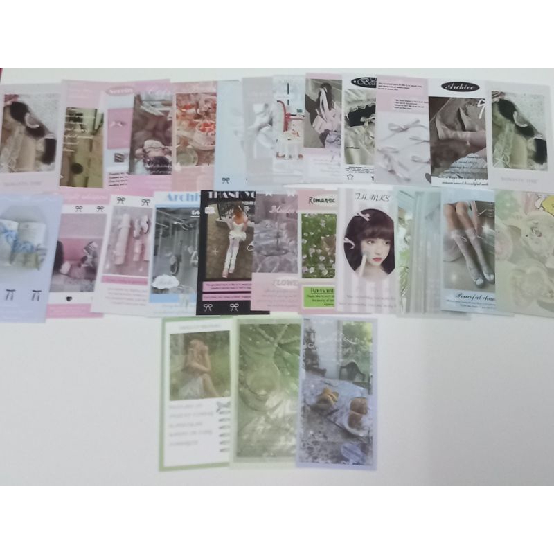 Combo fibi gồm card des,giấy note,sticker,..(mô tả có liệt kê những món ...