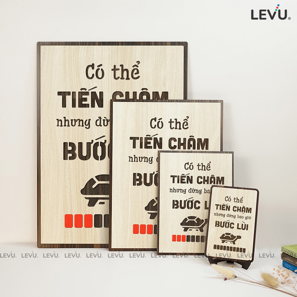 Tranh Caption ý nghĩa LEVU077: Chỉ có thể tiến chậm chứ đừng bao giờ bước lùi