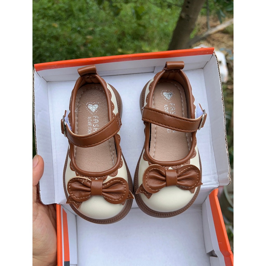 giày búp bê bé gái giày bệt cho bé nơ xinh xắn mẫu mới da mềm êm chân chống trượt QCCC có hộp cho bé từ 3 tuổi 828