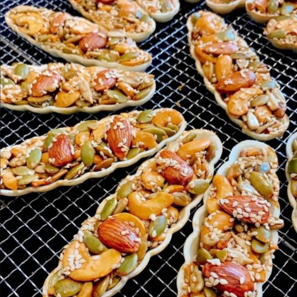 Bánh Thuyền Mix Hạt Dinh Dưỡng Thơm Ngon - Xưởng Hạt Dinh Dưỡng Bảo Tâm