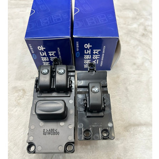 Công tắc bấm kính Hyundai 3,5 tấn, Hyundai Mighty 2.