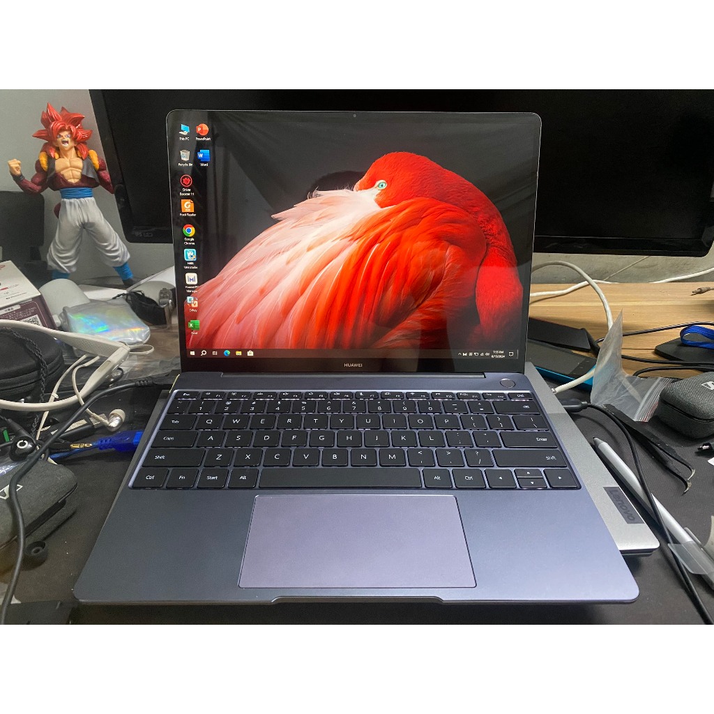 Huawei Matebook 13 AMD Ryzen 5 3500U / RAM 8G/ SSD 256G/13" 2K bàn phím ...