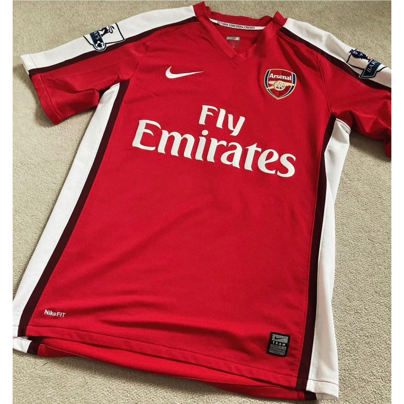 Áo bóng đá, áo retro sân nhà Arsenal 2008-2010(có sẵn patch ngoại hạng ...