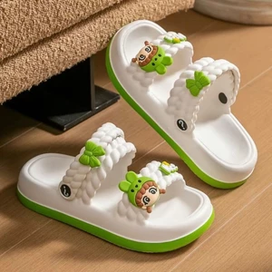 Dép bánh mì nữ quai ngang gắn Sticker dễ thương chất liệu EVA siêu nhẹ êm Phong cách mùa hè D7776