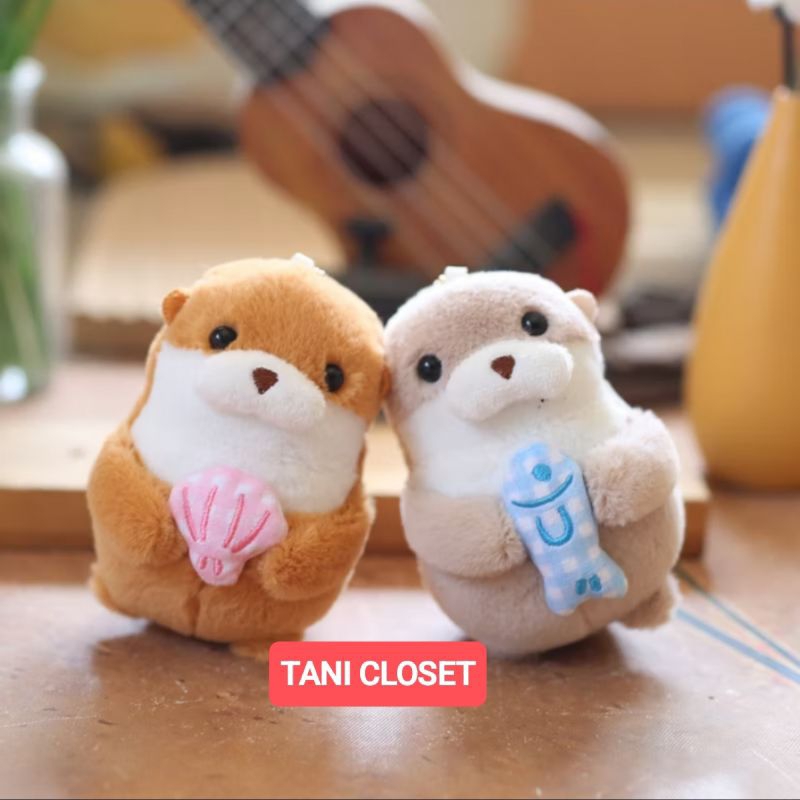 Móc Khóa Chú Rái Cá Bông Ôm Cá Nhỏ Vỏ Sò Dễ Thương | Shopee Việt Nam
