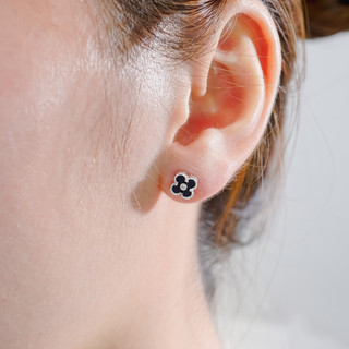 Khuyên tai bạc nữ LAMY Tiny Four Leaf Earrings Silver 3201 - Khuyên tai bạc ta