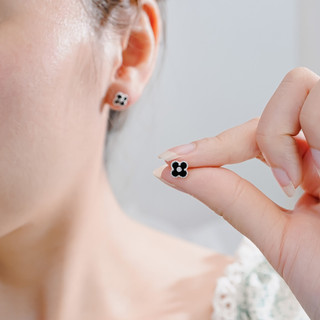 Khuyên tai bạc nữ LAMY Tiny Four Leaf Earrings Silver 3201 - Khuyên tai bạc ta
