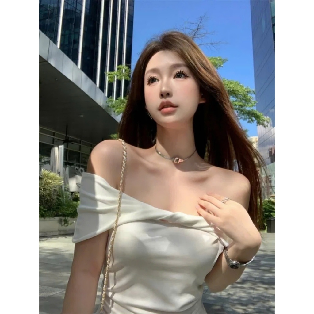 Áo Thun Tay Ngắn Nữ RANSHI Thiết Kế Trễ Vai Xoắn Ngực Ôm Body Sexy Tôn Dáng Chất thun Cotton Mềm Mát - RA256