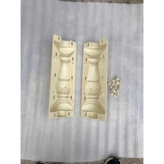 Khuôn đúc lan can bê tông hoa sen cao 40 cm, đế vuông 12 cm chất liệu nhựa abs.