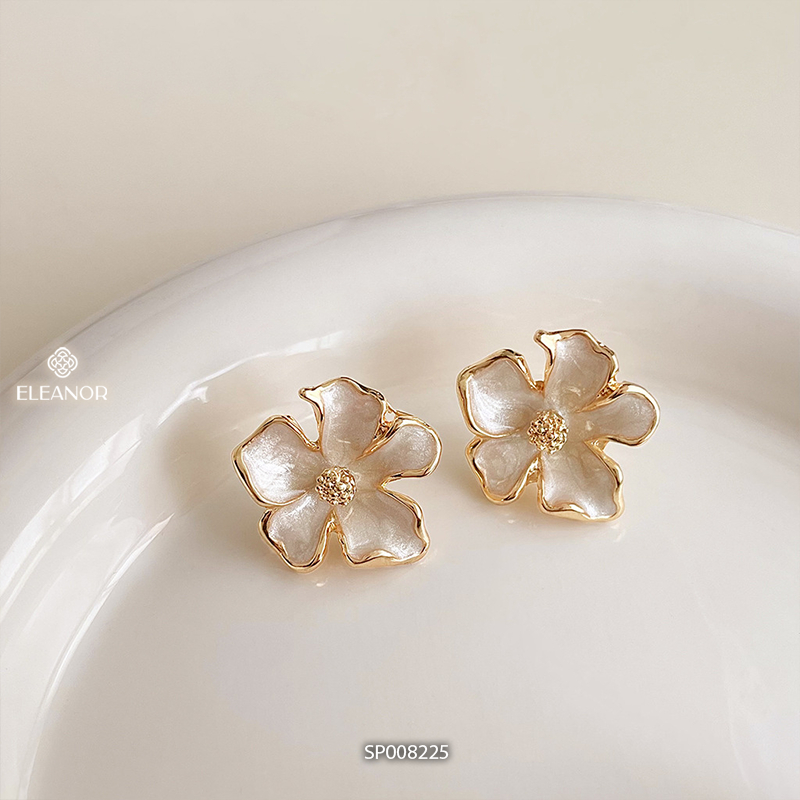 Bông tai nữ chuôi bạc 925 Eleanor Accessories hình hoa viền trơn phụ kiện trang sức khuyên tai 8225